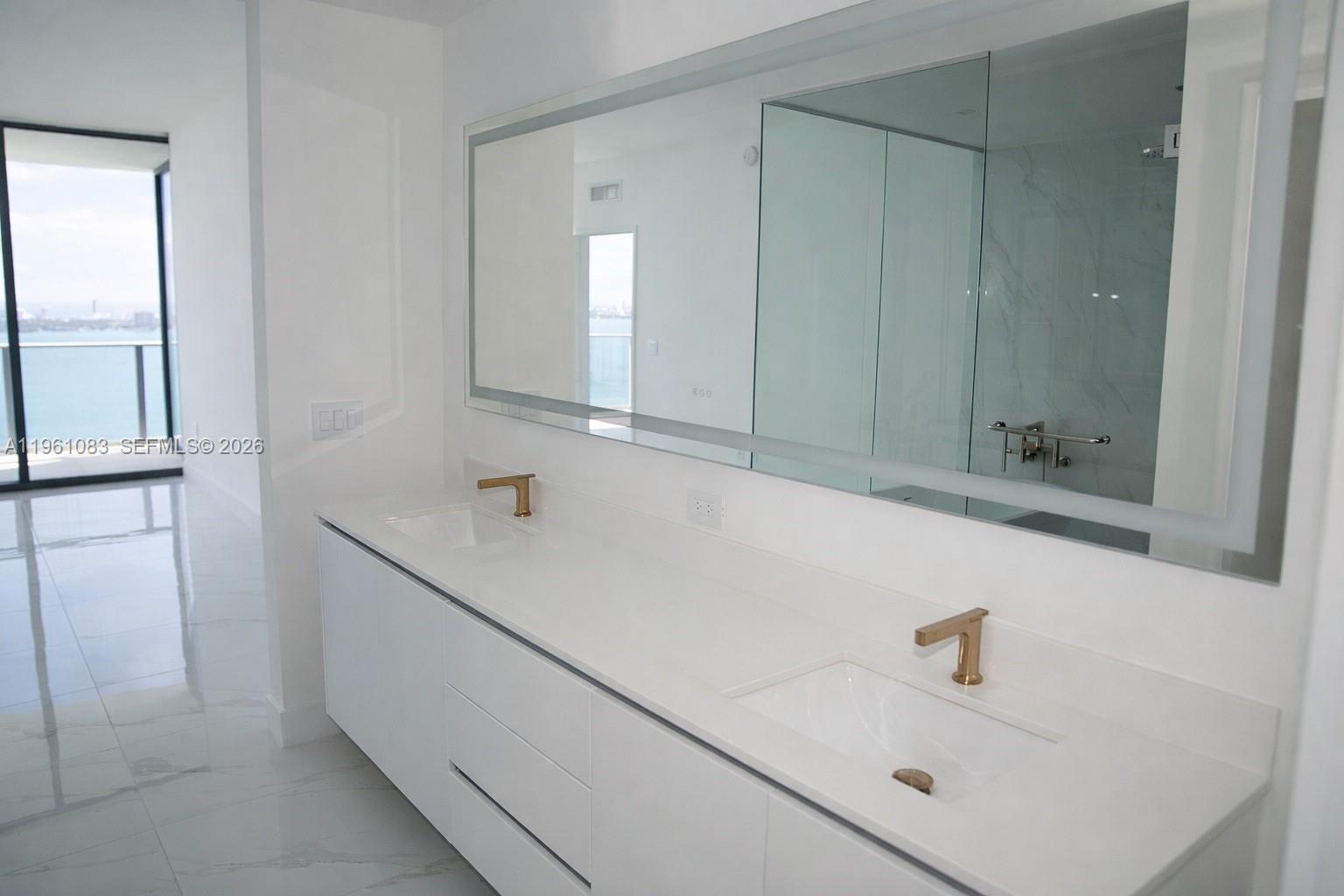 700 Ne 24th St #4301 Miami, FL 33137