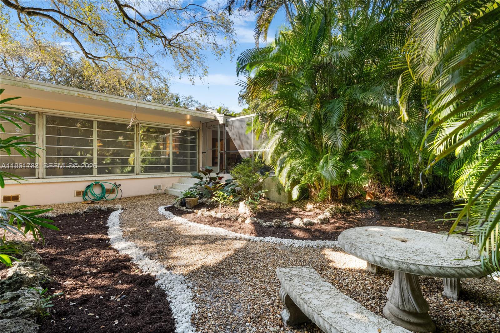 6901 Altamira St Coral Gables, FL 33146