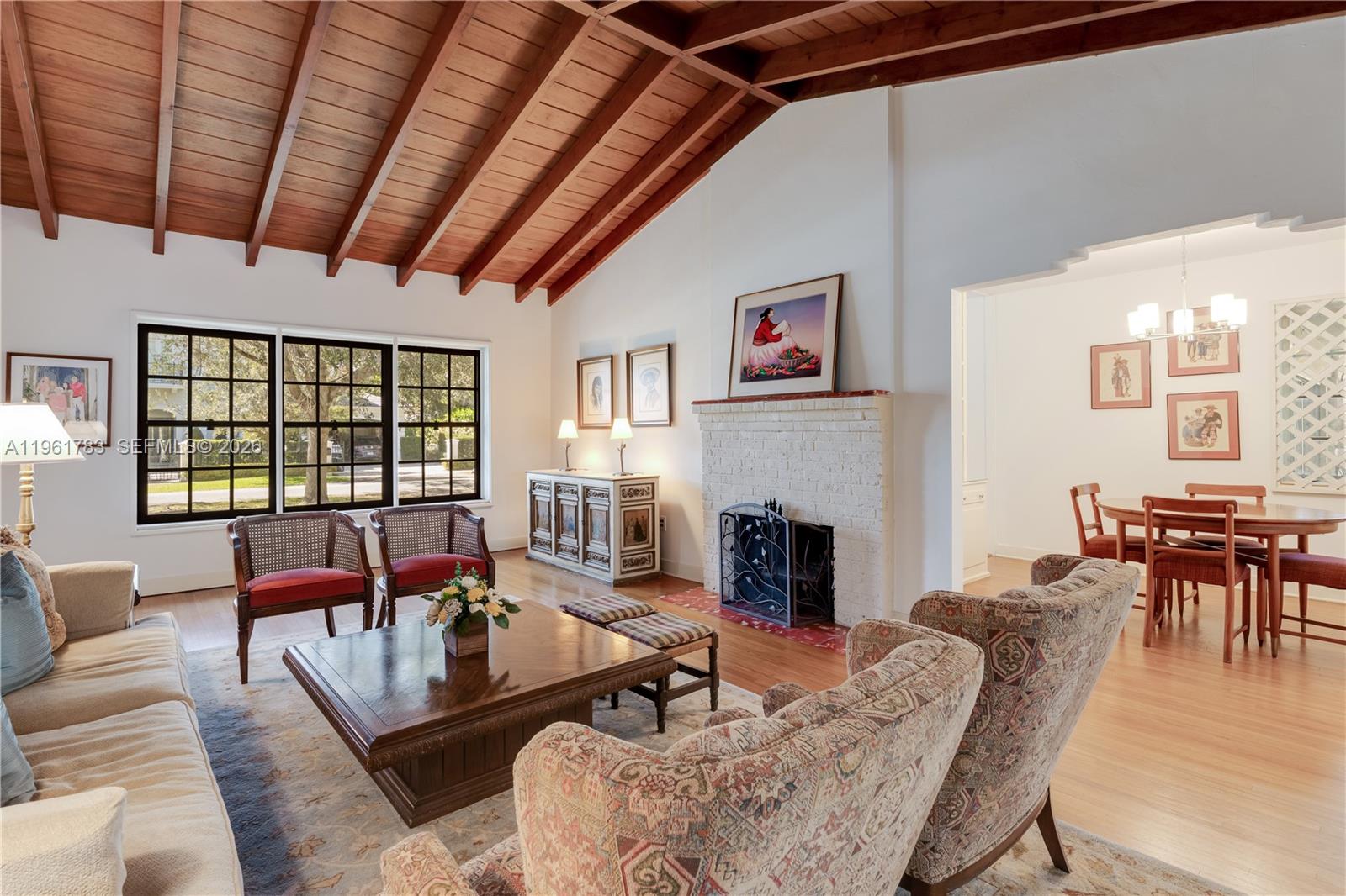 6901 Altamira St Coral Gables, FL 33146