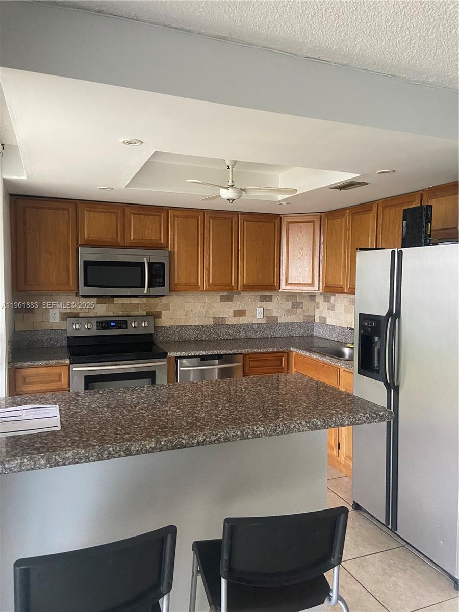 665 NE 195th St #119