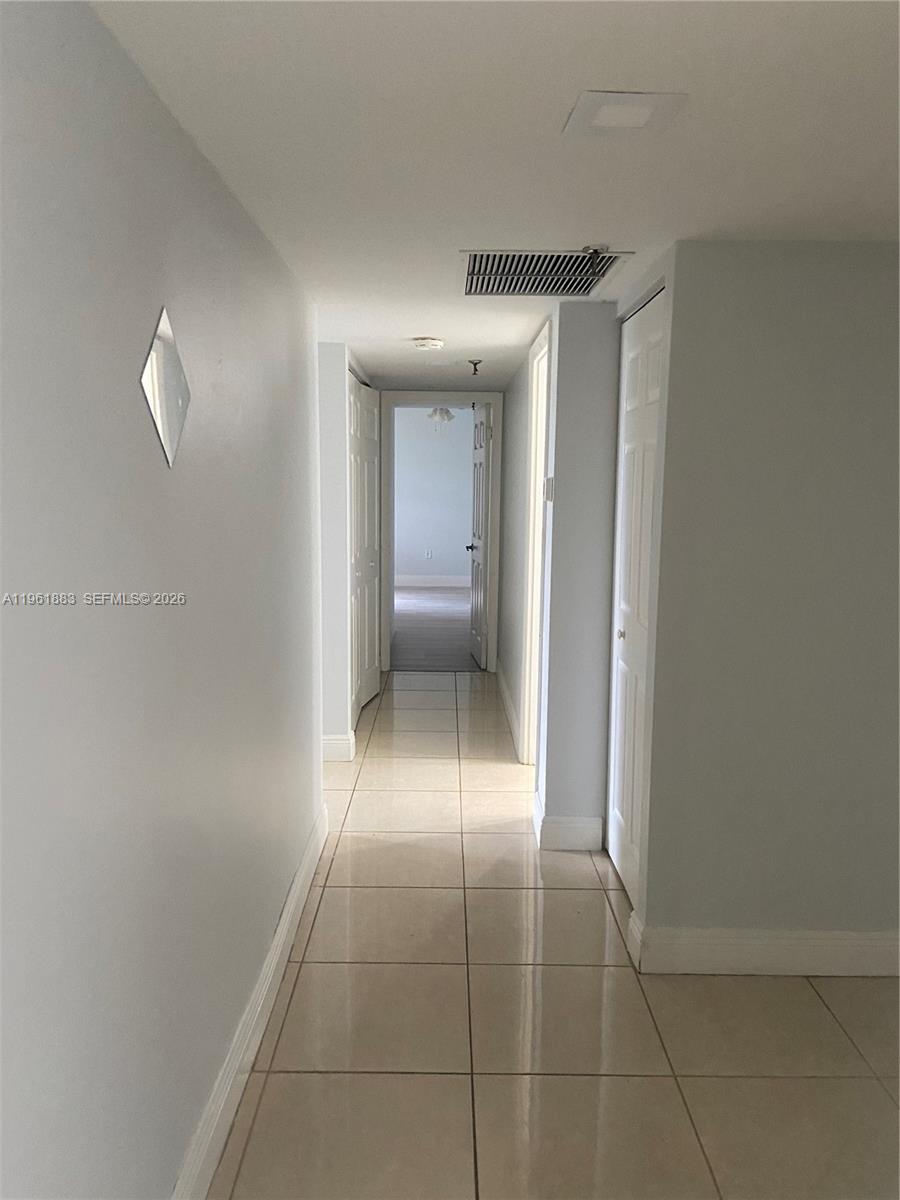 665 NE 195th St #119 Miami, FL 33179