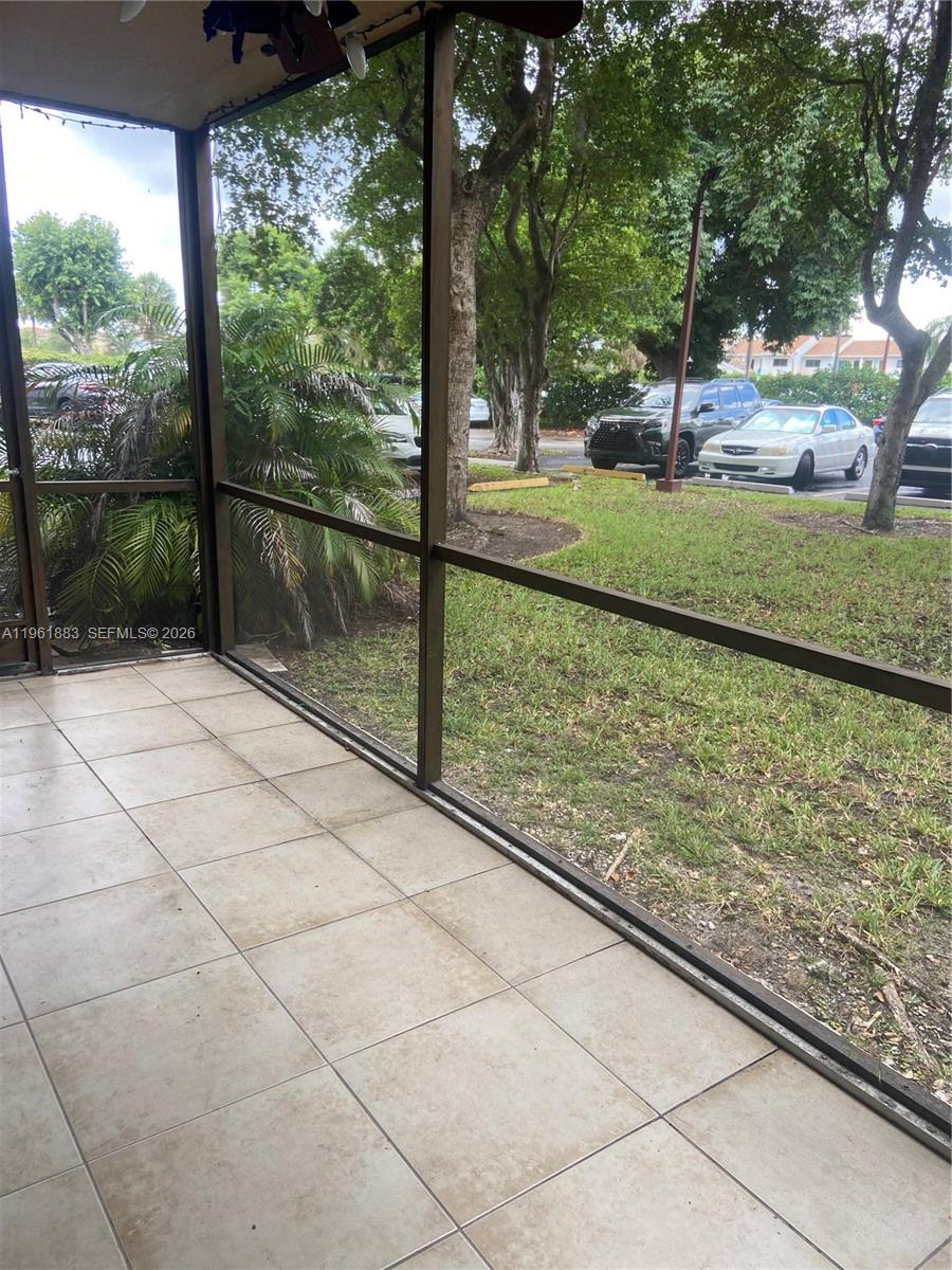 665 NE 195th St #119 Miami, FL 33179