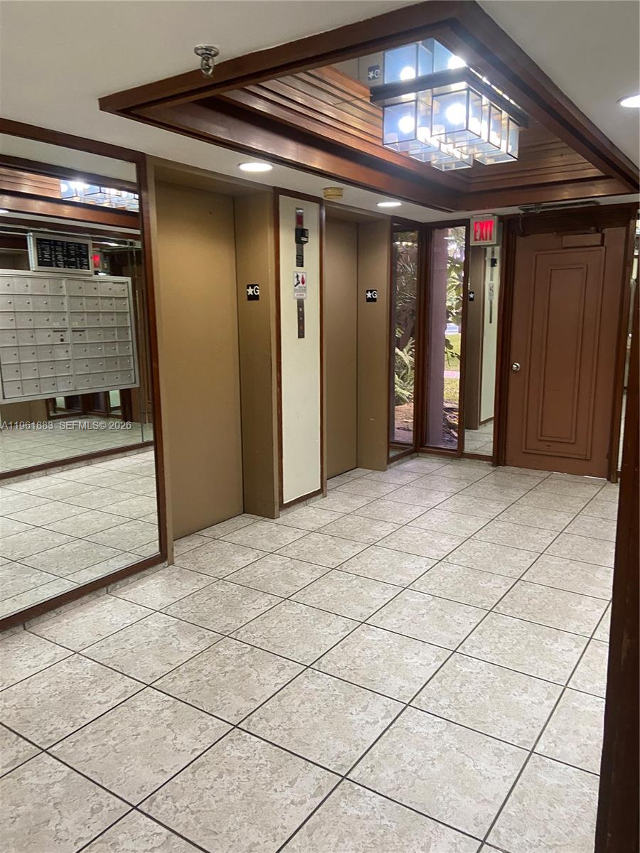 665 NE 195th St #119 Miami, FL 33179