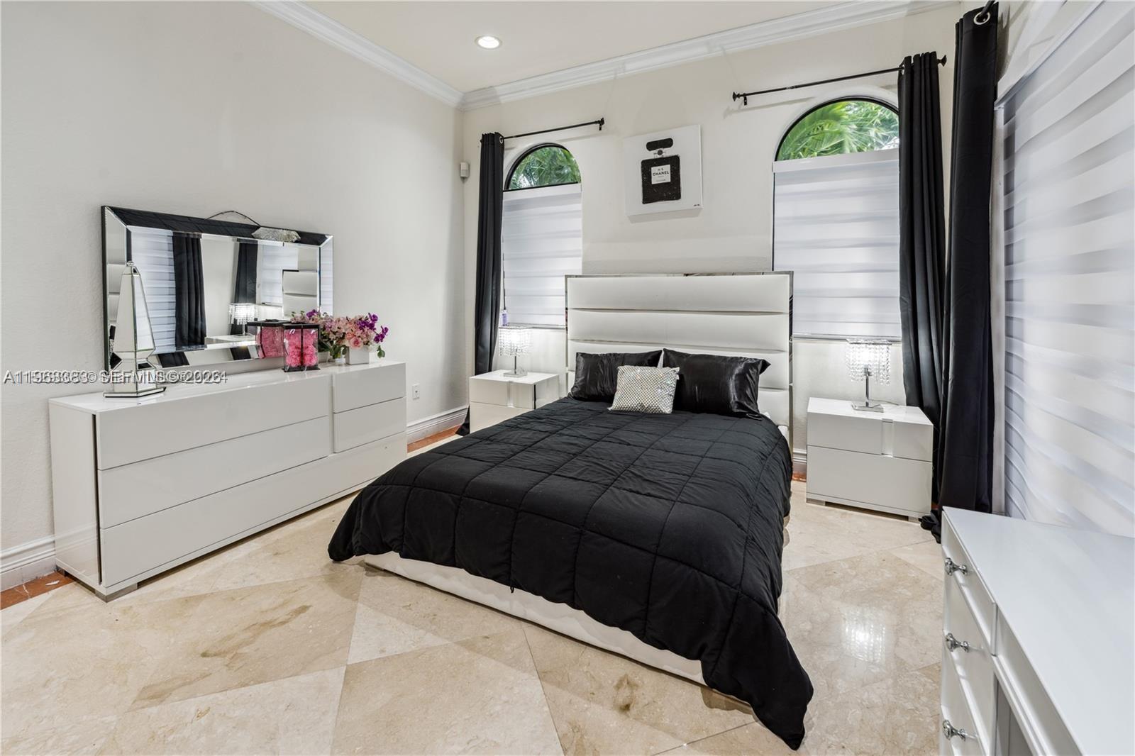 8200 NW 163rd St Miami Lakes, FL 33016