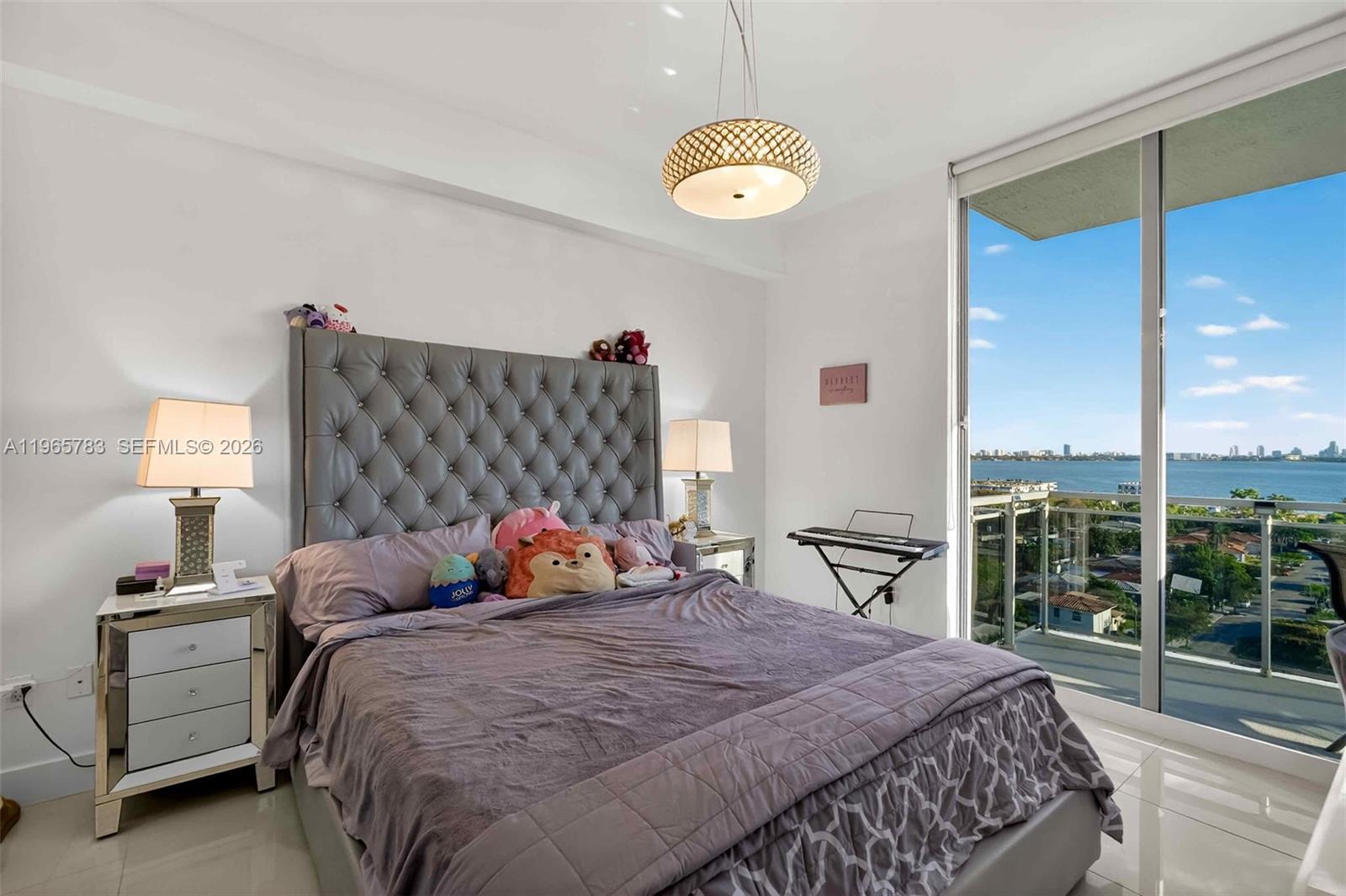 7901 S Hispanola Ave #1008 North Bay Village, FL 33141