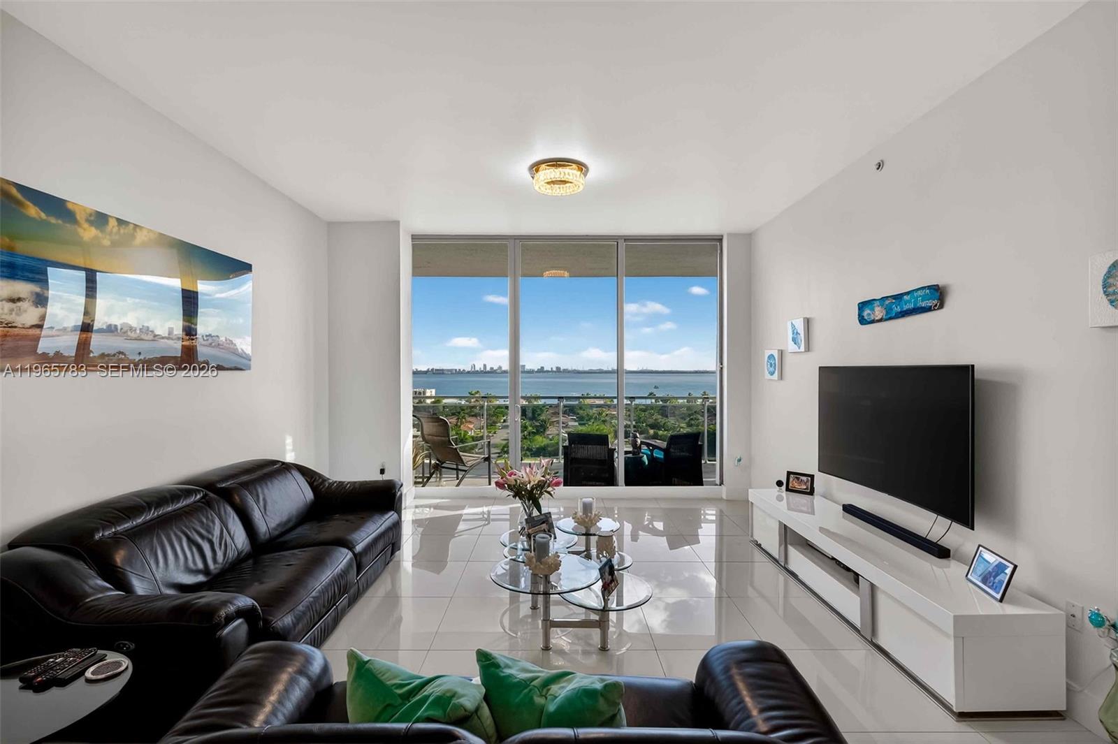 7901 S Hispanola Ave #1008 North Bay Village, FL 33141