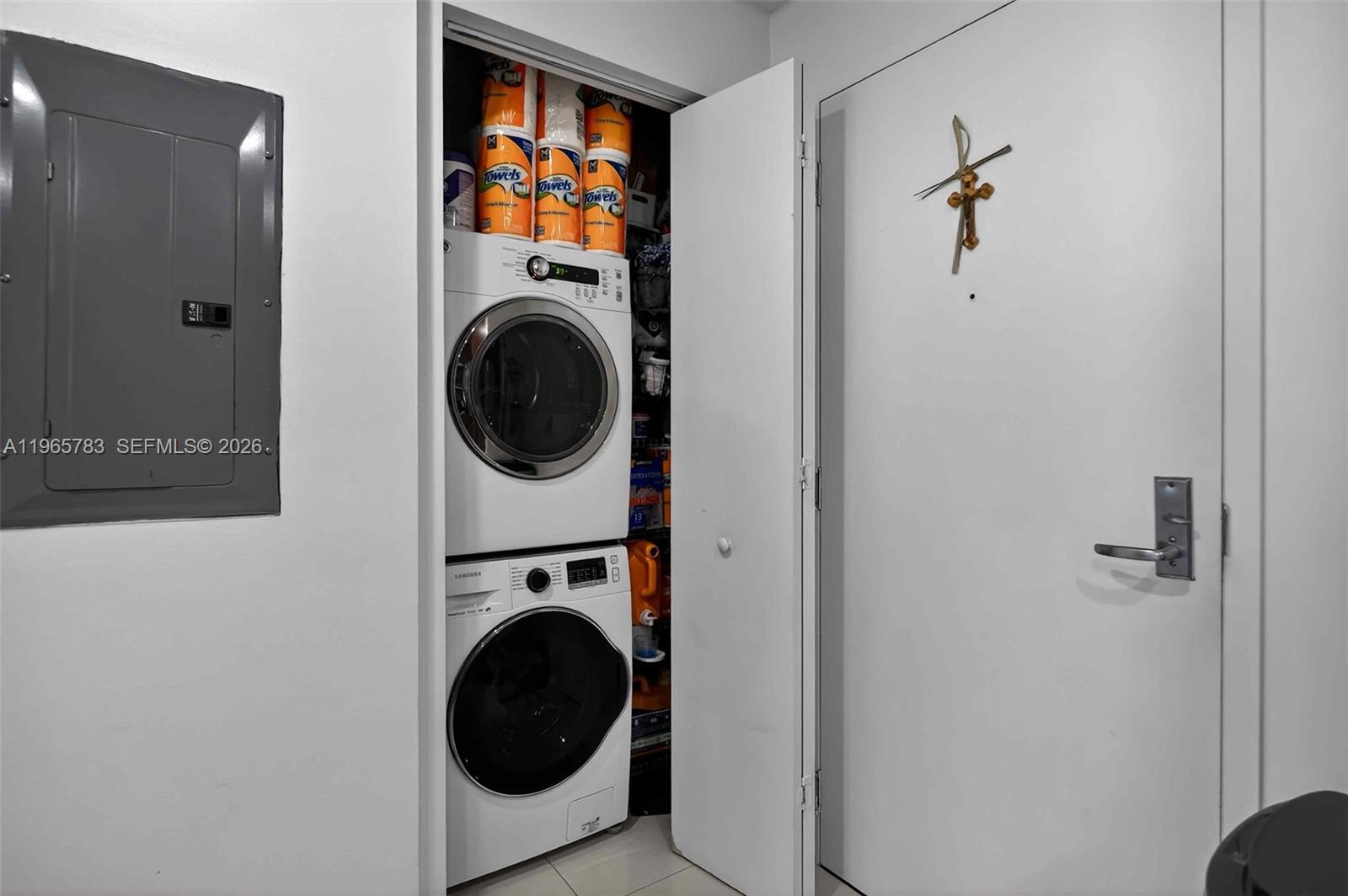 7901 S Hispanola Ave #1008 North Bay Village, FL 33141