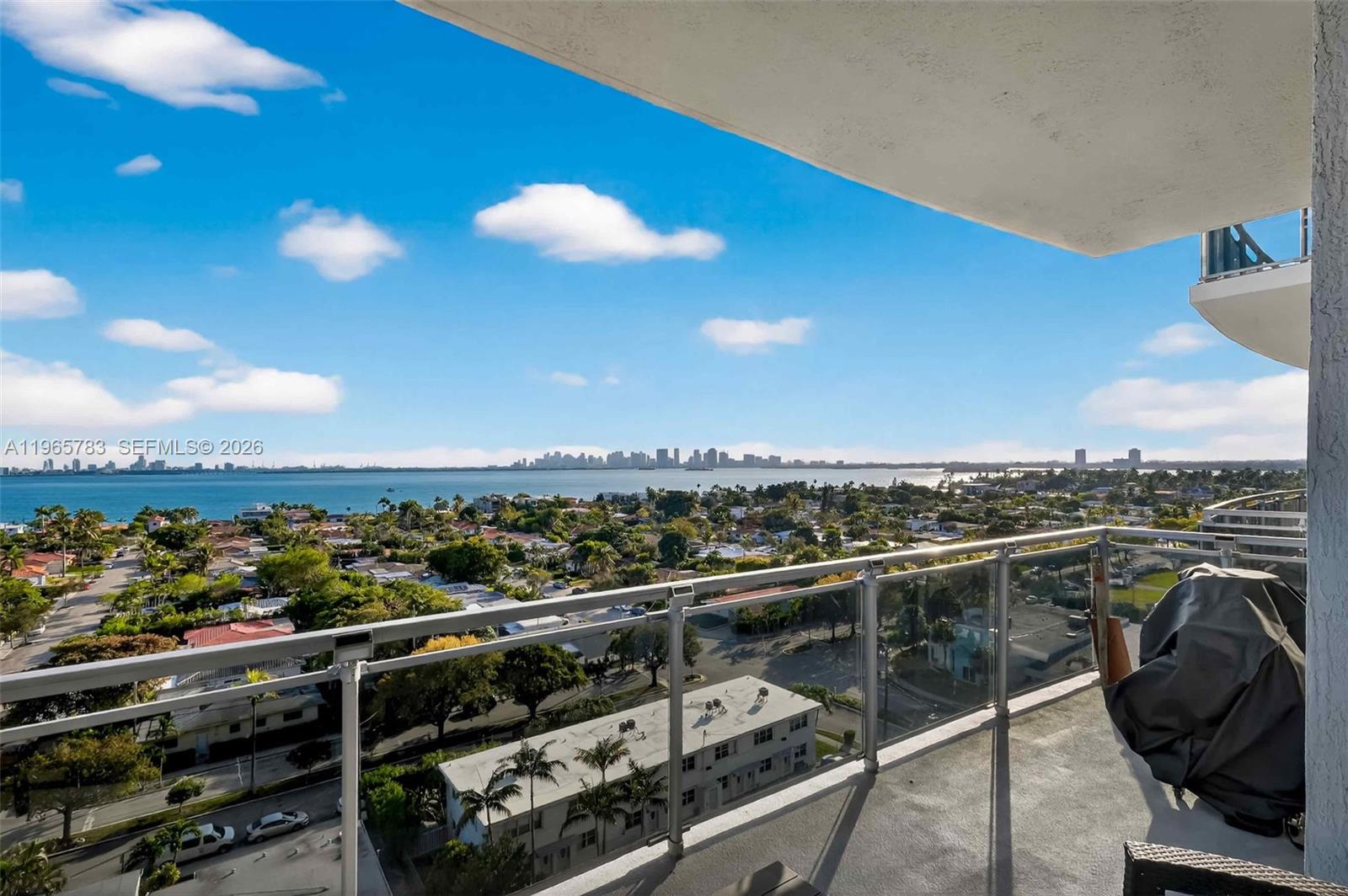 7901 S Hispanola Ave #1008 North Bay Village, FL 33141