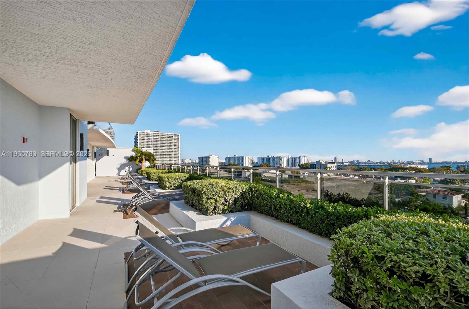 7901 S Hispanola Ave #1008 North Bay Village, FL 33141