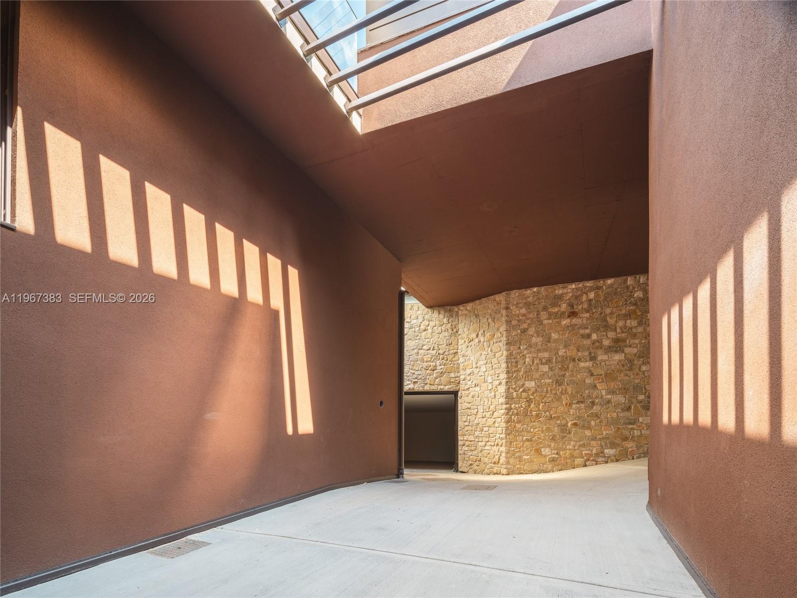 10 Piazza Del Grano 