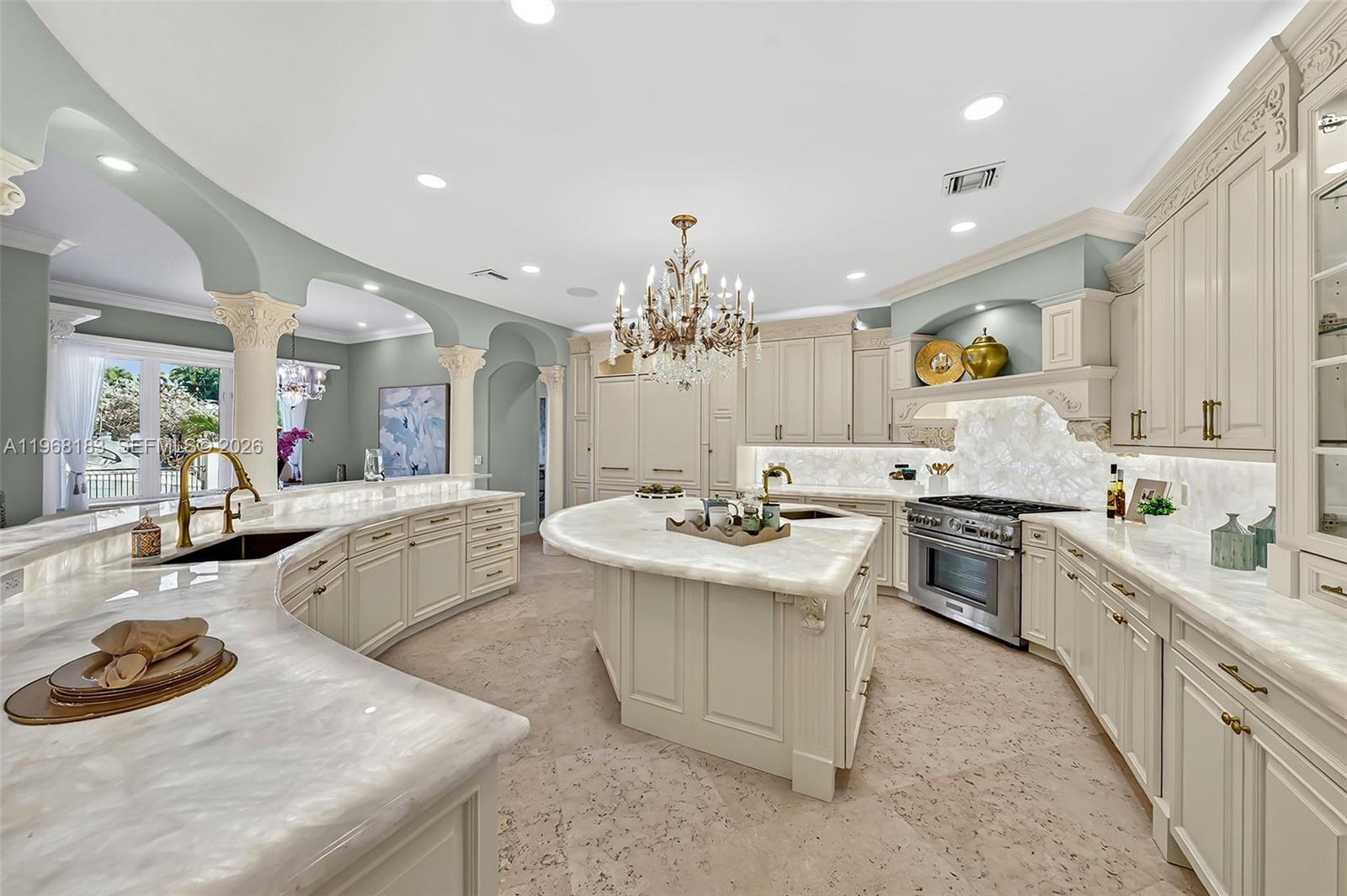 628 Coral Way Fort Lauderdale, FL 33301