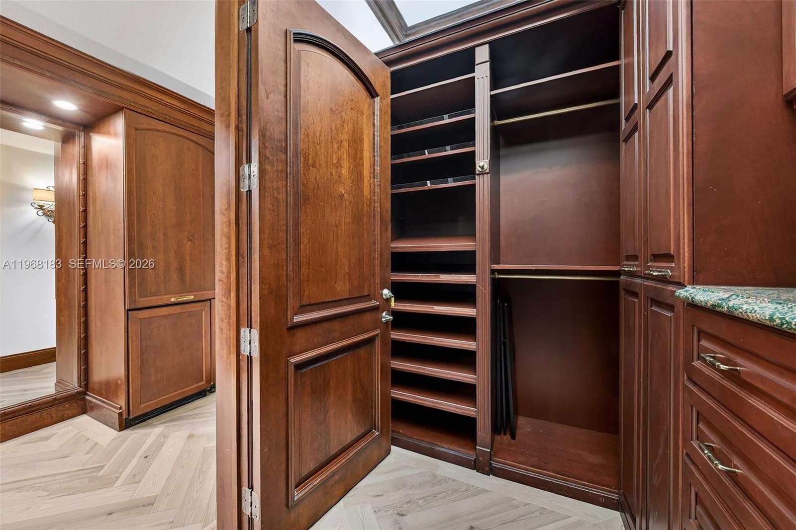 628 Coral Way Fort Lauderdale, FL 33301