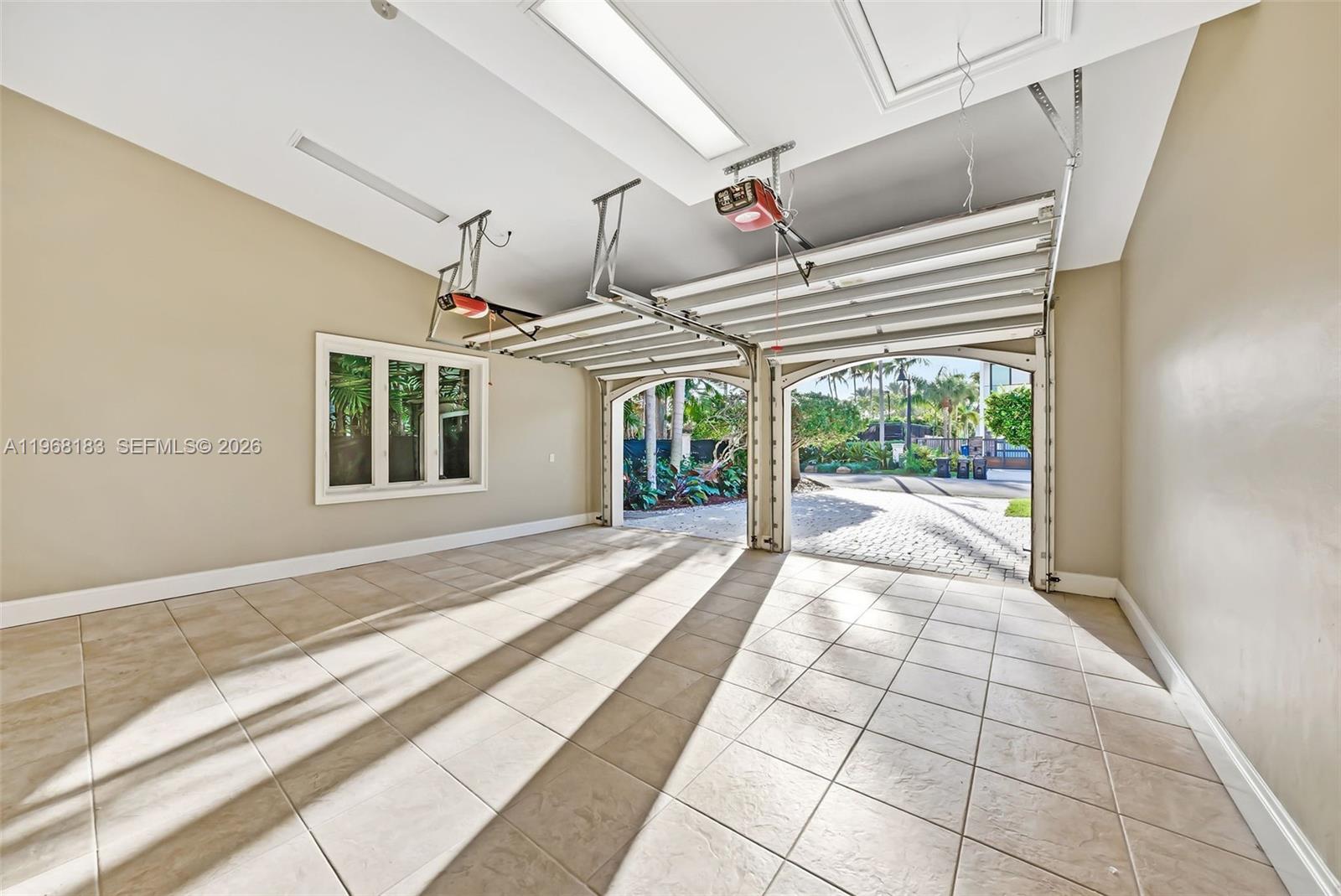 628 Coral Way Fort Lauderdale, FL 33301