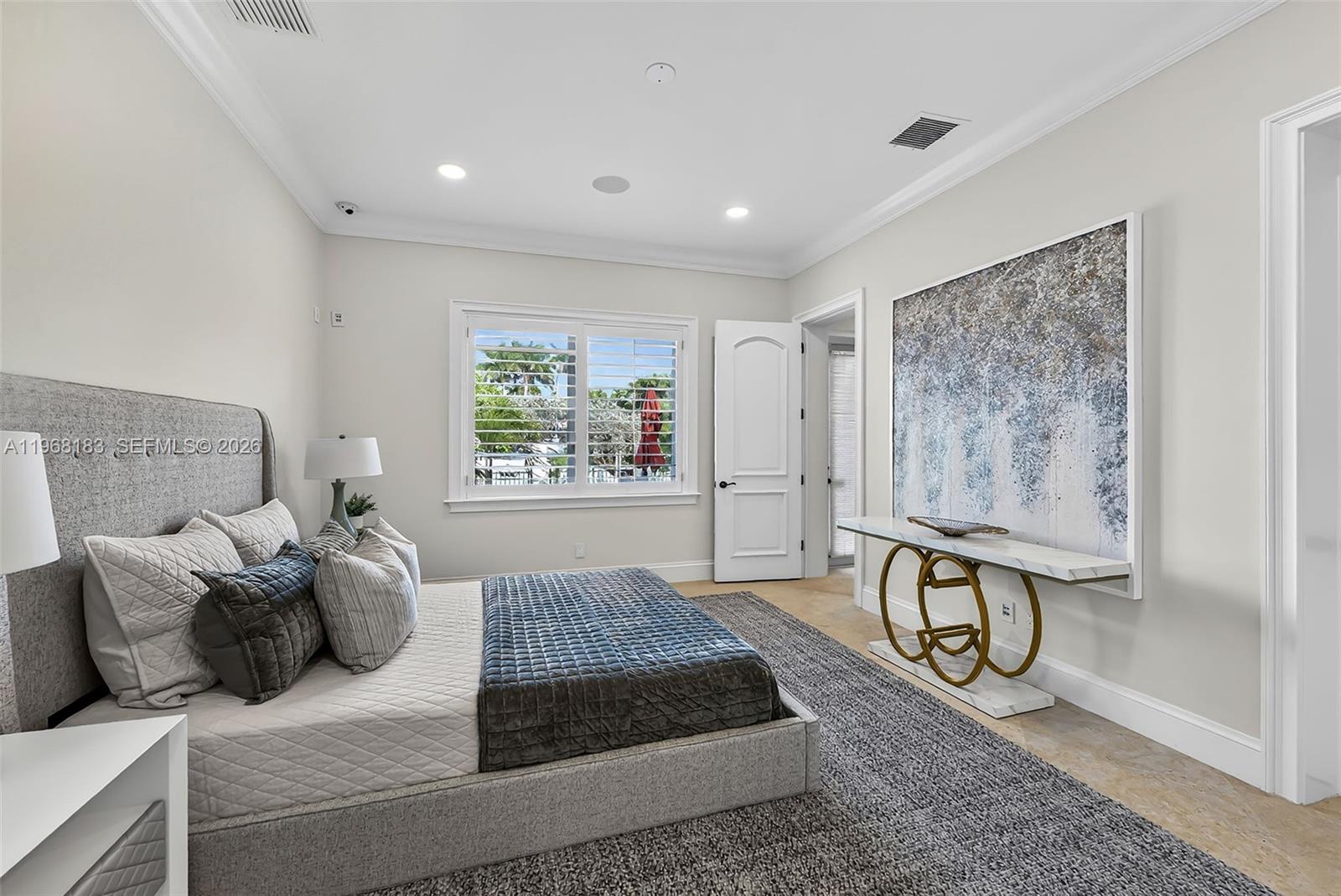 628 Coral Way Fort Lauderdale, FL 33301