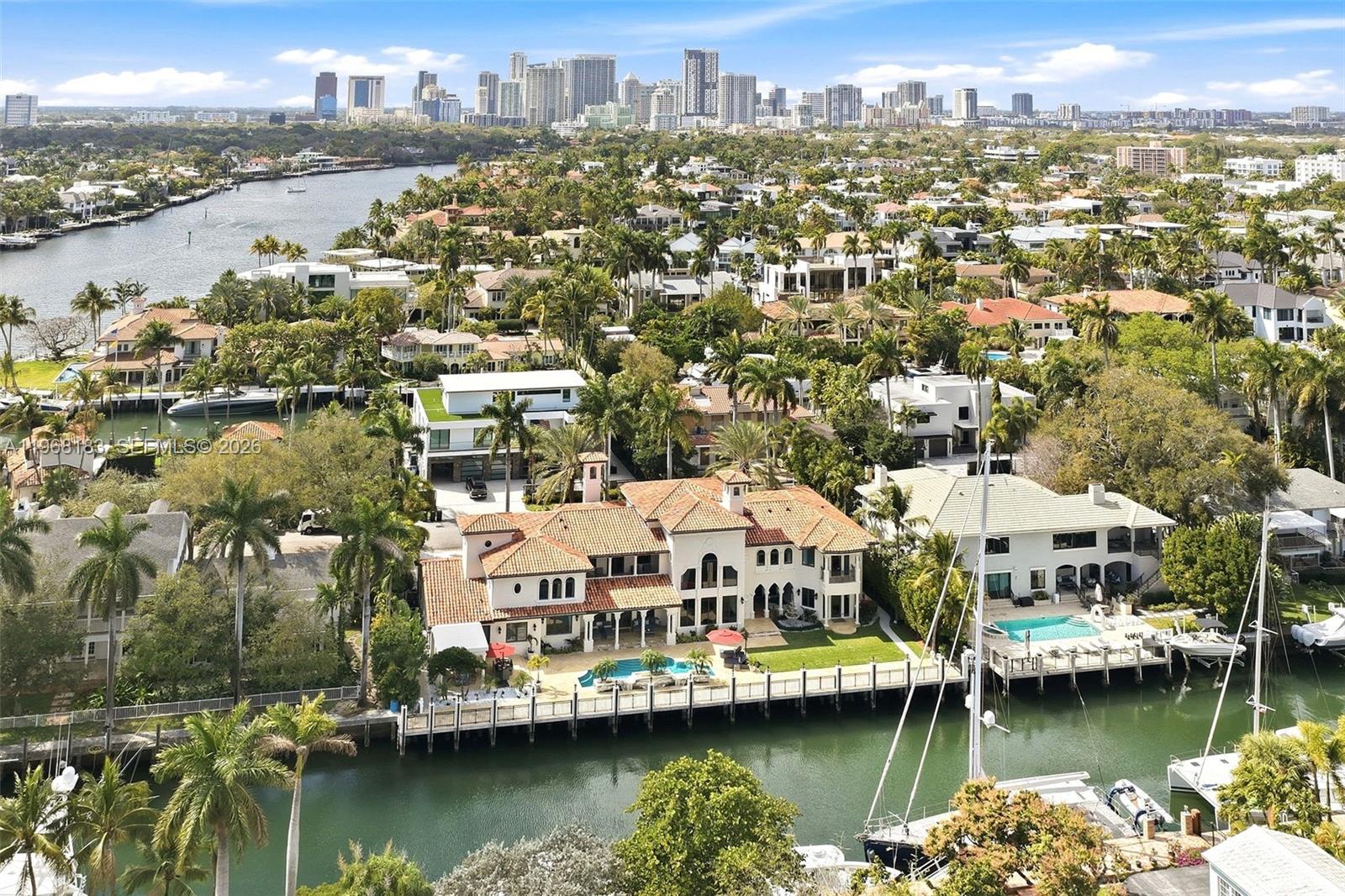 628 Coral Way Fort Lauderdale, FL 33301