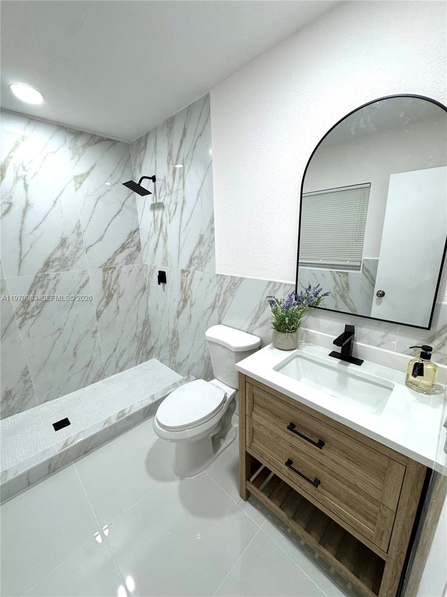 14335 SW 109th Ct Miami, FL 33176