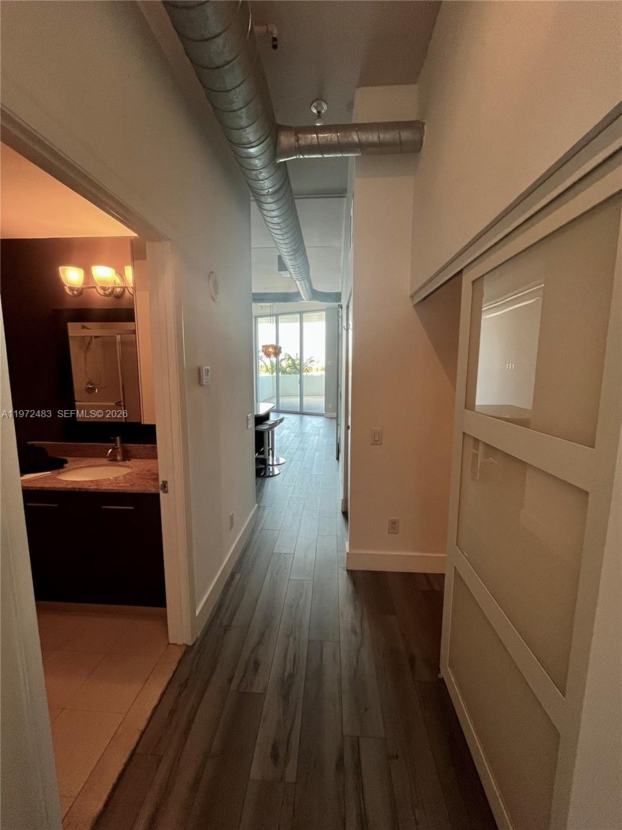 image Uptown Marina Lofts1