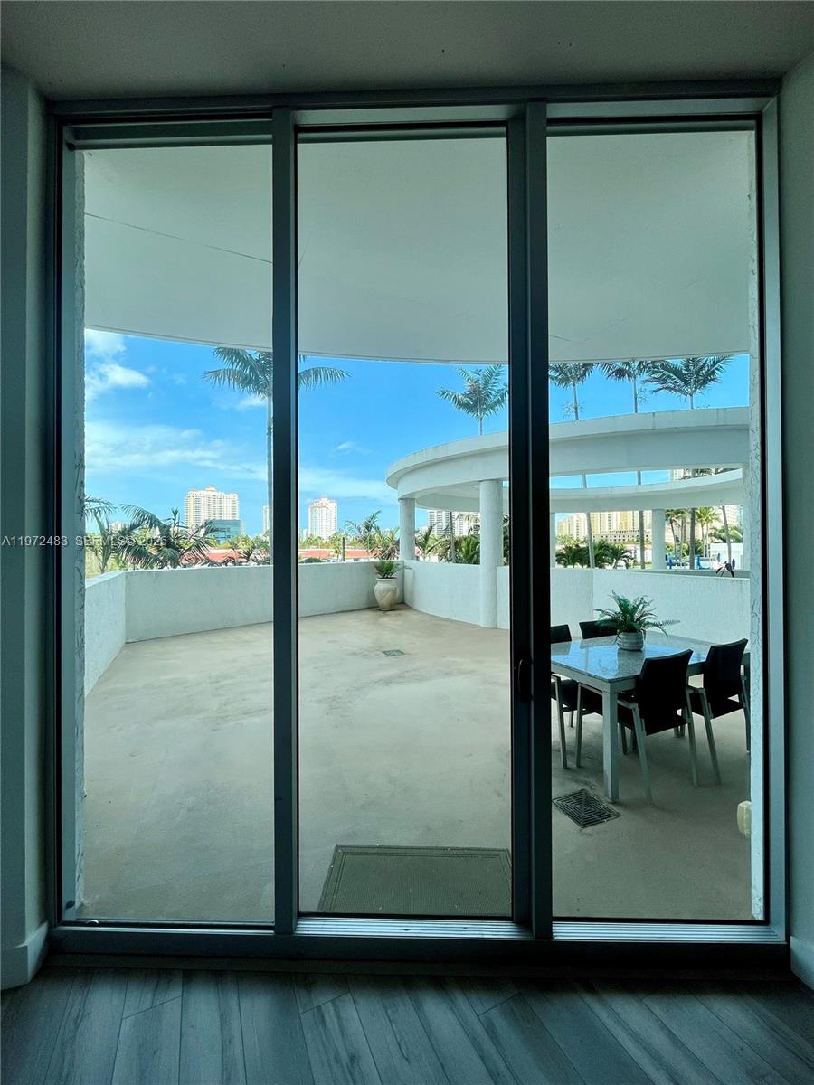 image Uptown Marina Lofts19