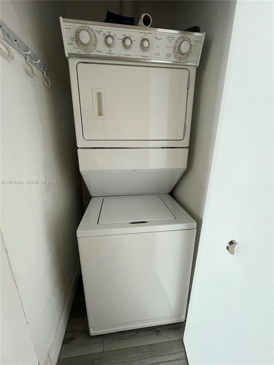 image Uptown Marina Lofts2