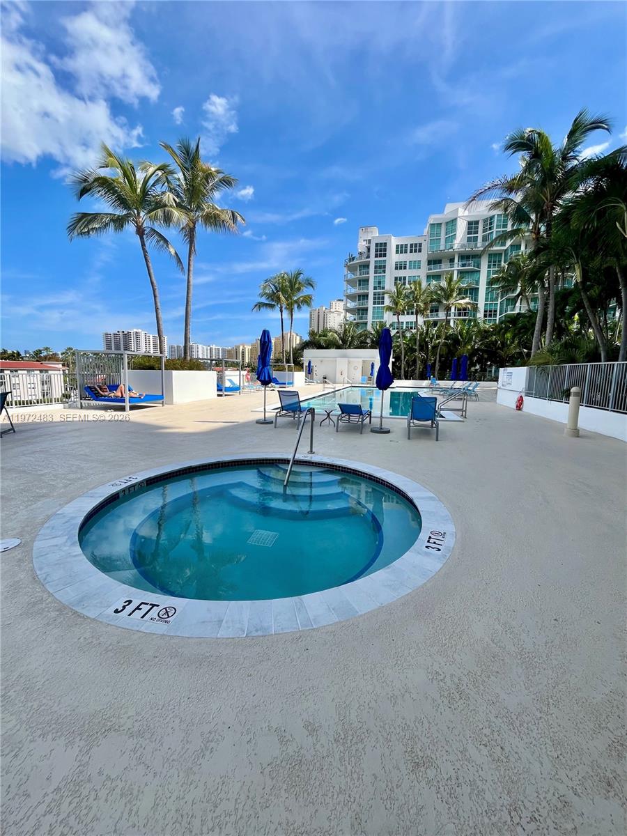 image Uptown Marina Lofts30