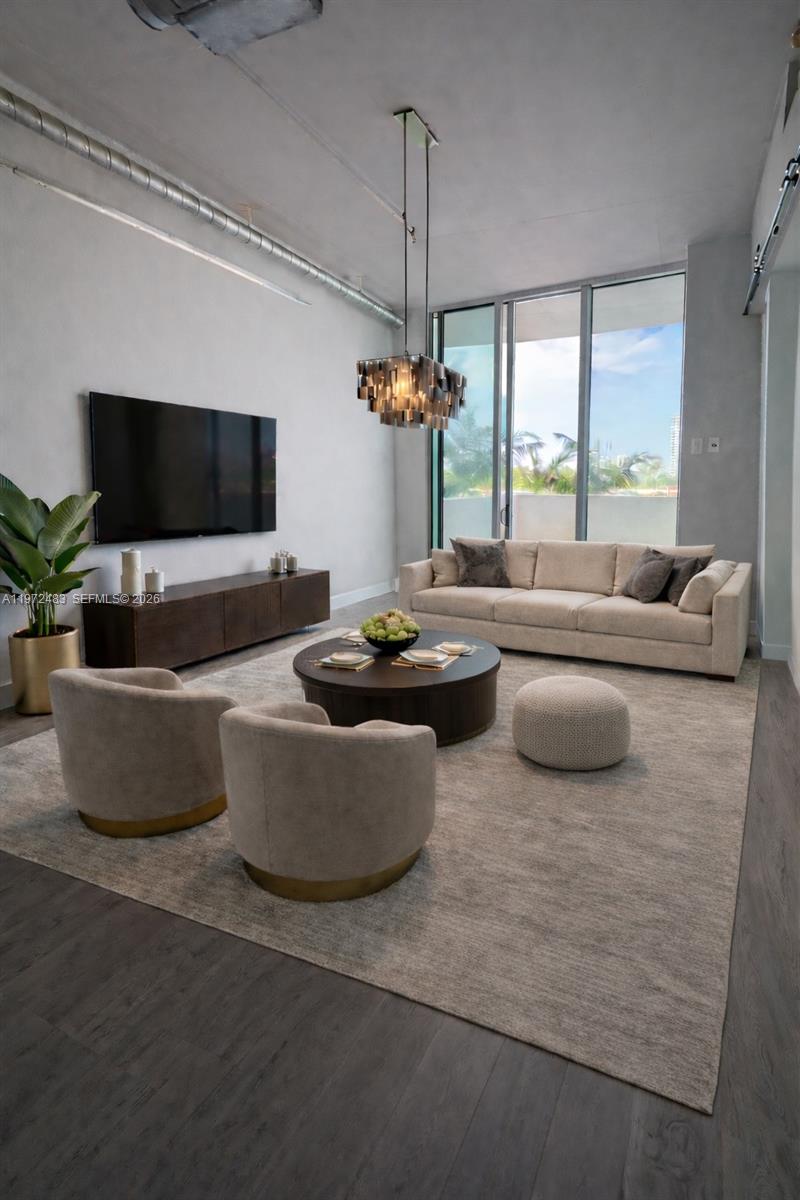 image Uptown Marina Lofts4