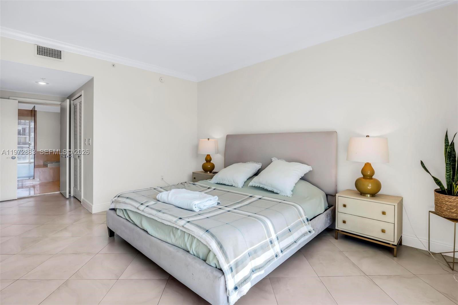 image Emerald at Brickell23