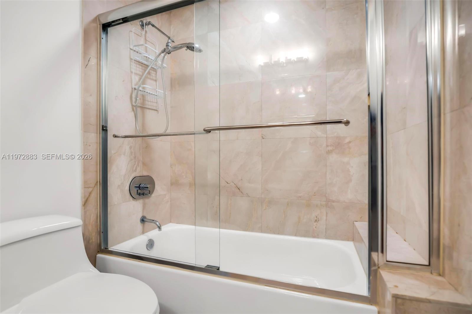 image Emerald at Brickell33