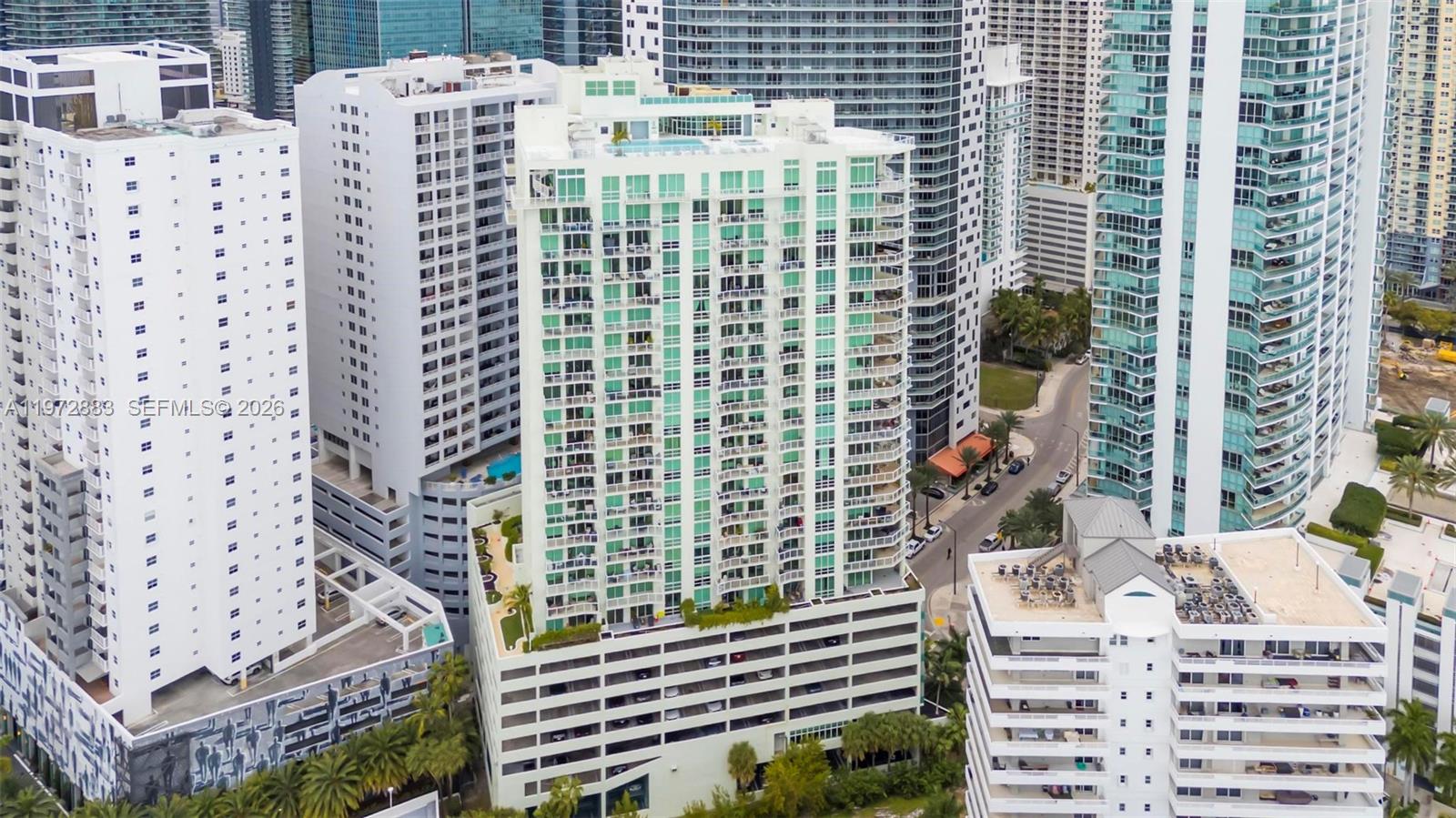 image Emerald at Brickell45