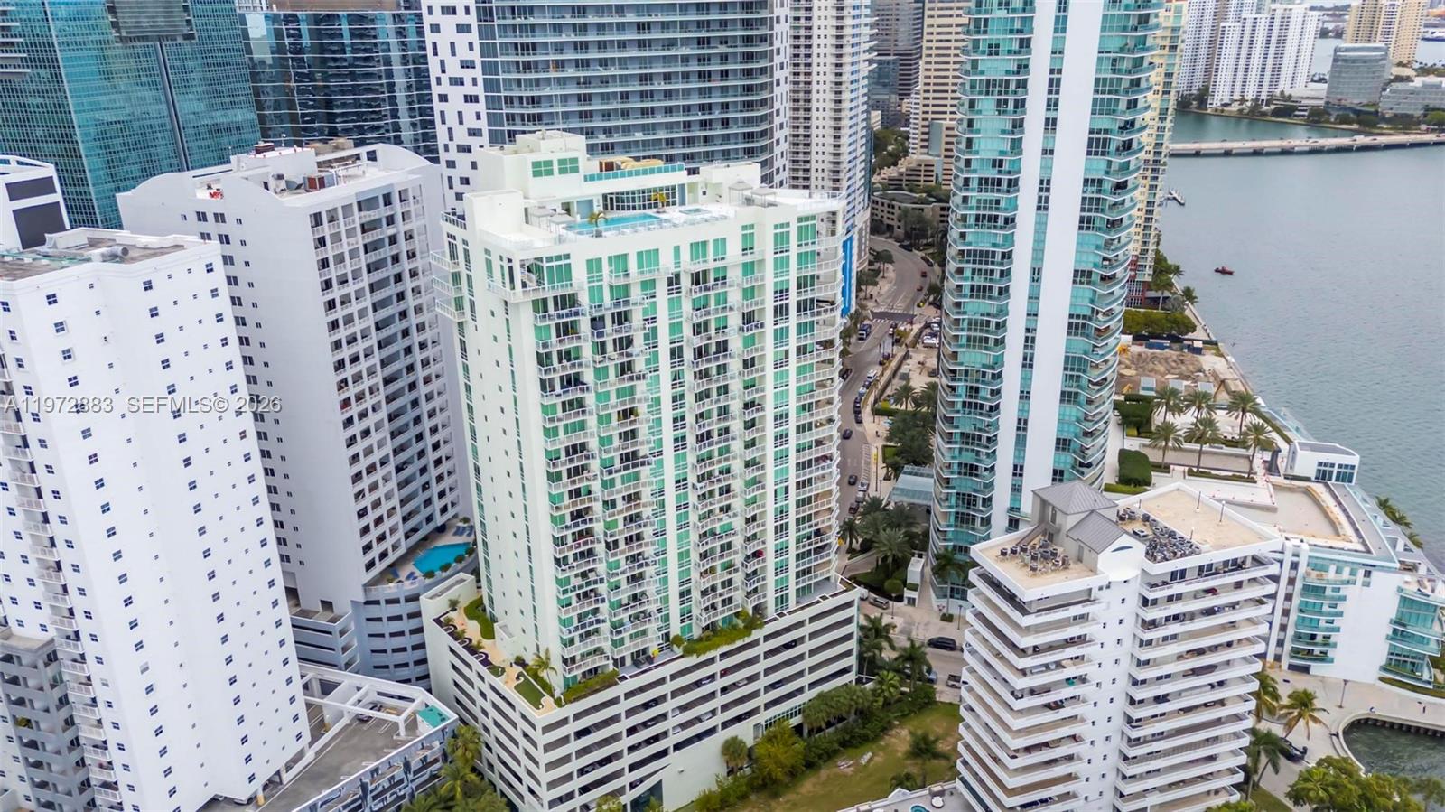 image Emerald at Brickell46