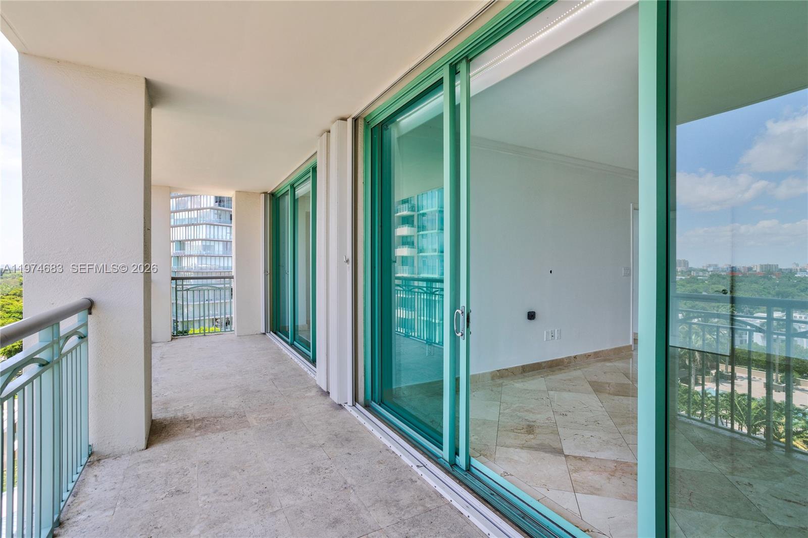 3400 SW 27th Ave #906 Miami, FL 33133