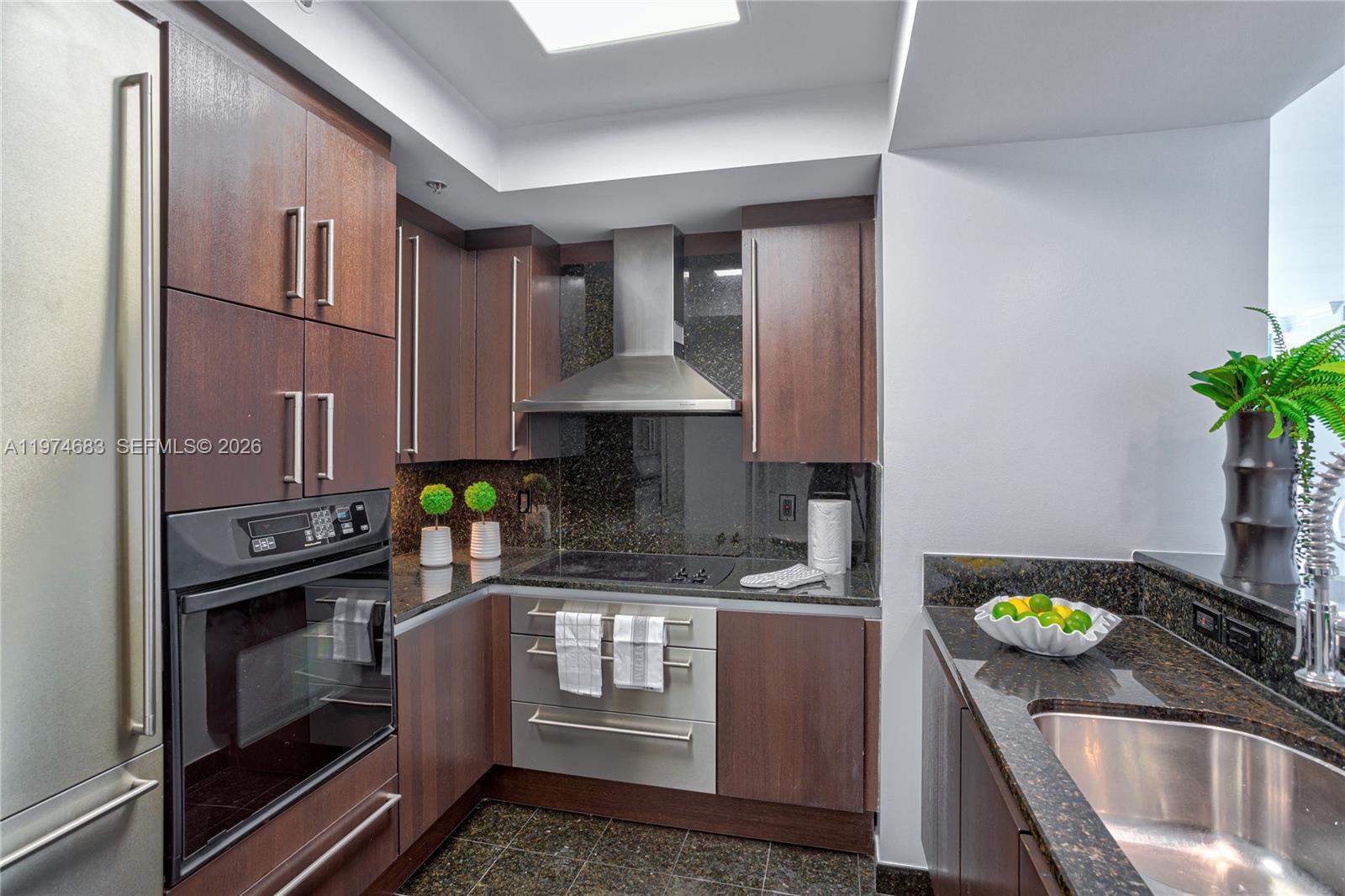 3400 SW 27th Ave #906 Miami, FL 33133