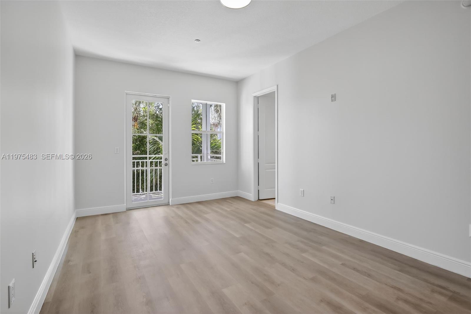 411 SW 13th Ter Fort Lauderdale, FL 33312