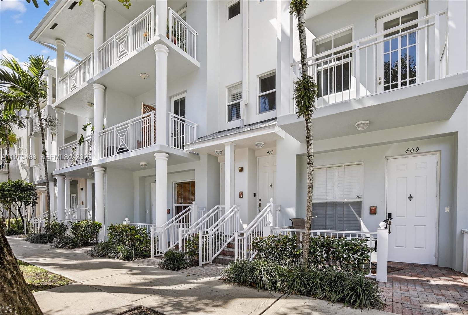 411 SW 13th Ter Fort Lauderdale, FL 33312