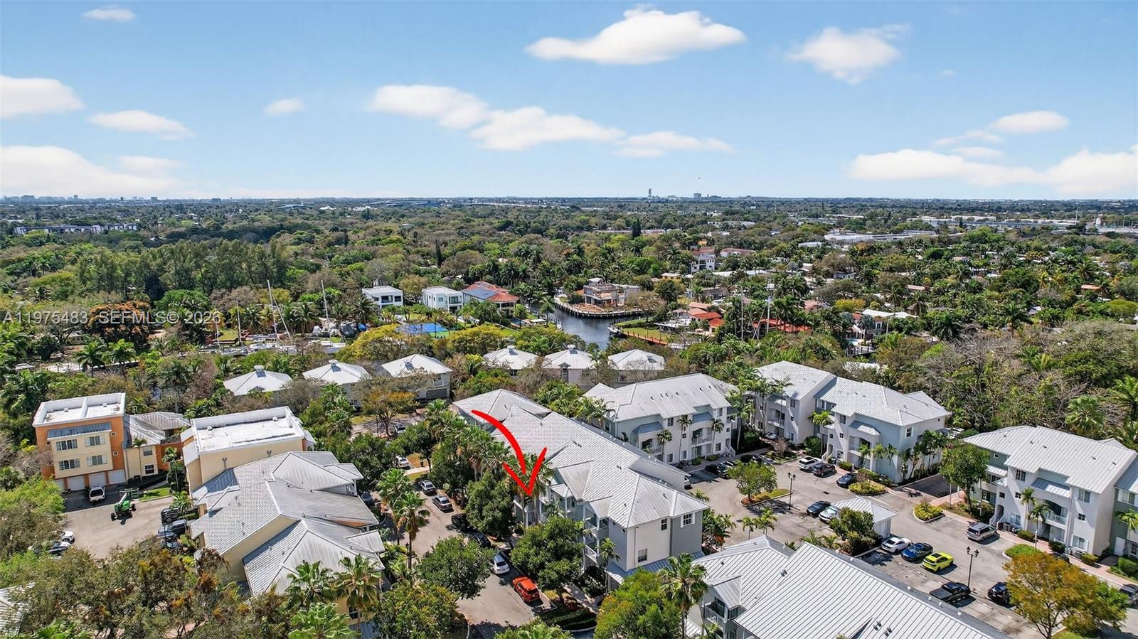 411 SW 13th Ter Fort Lauderdale, FL 33312