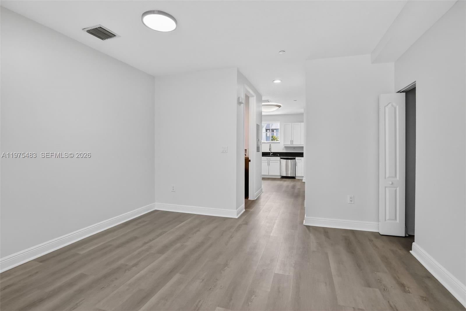 411 SW 13th Ter Fort Lauderdale, FL 33312