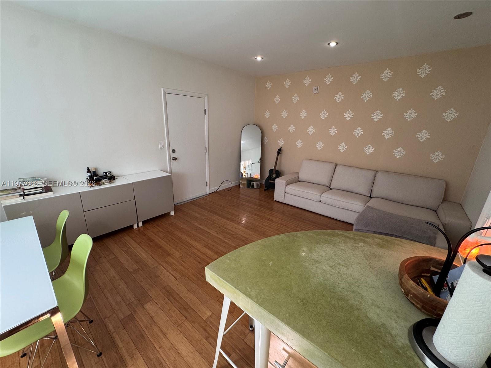 815 Euclid Ave #7 Miami Beach, FL 33139