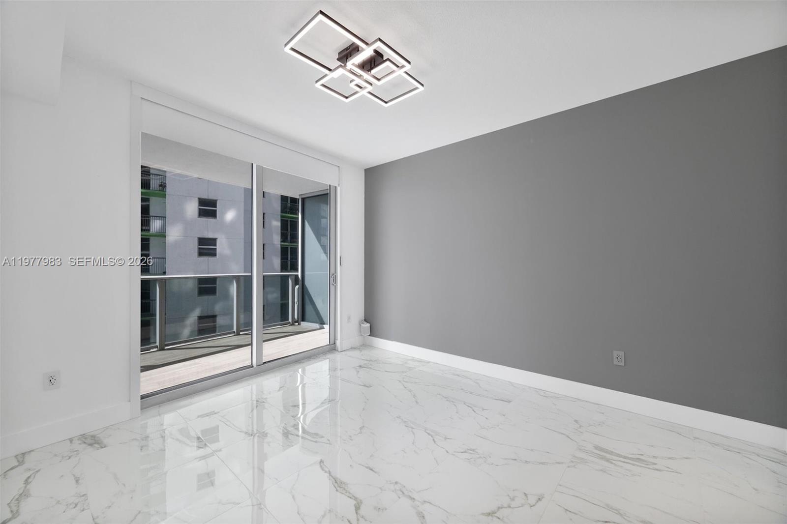 image Aria on the Bay14