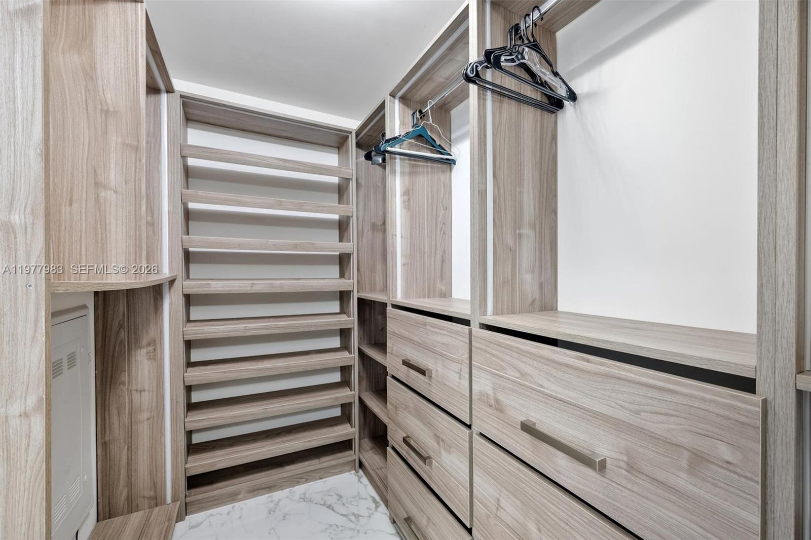 image Aria on the Bay18