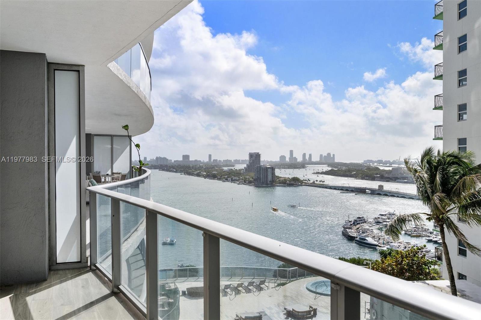 image Aria on the Bay22