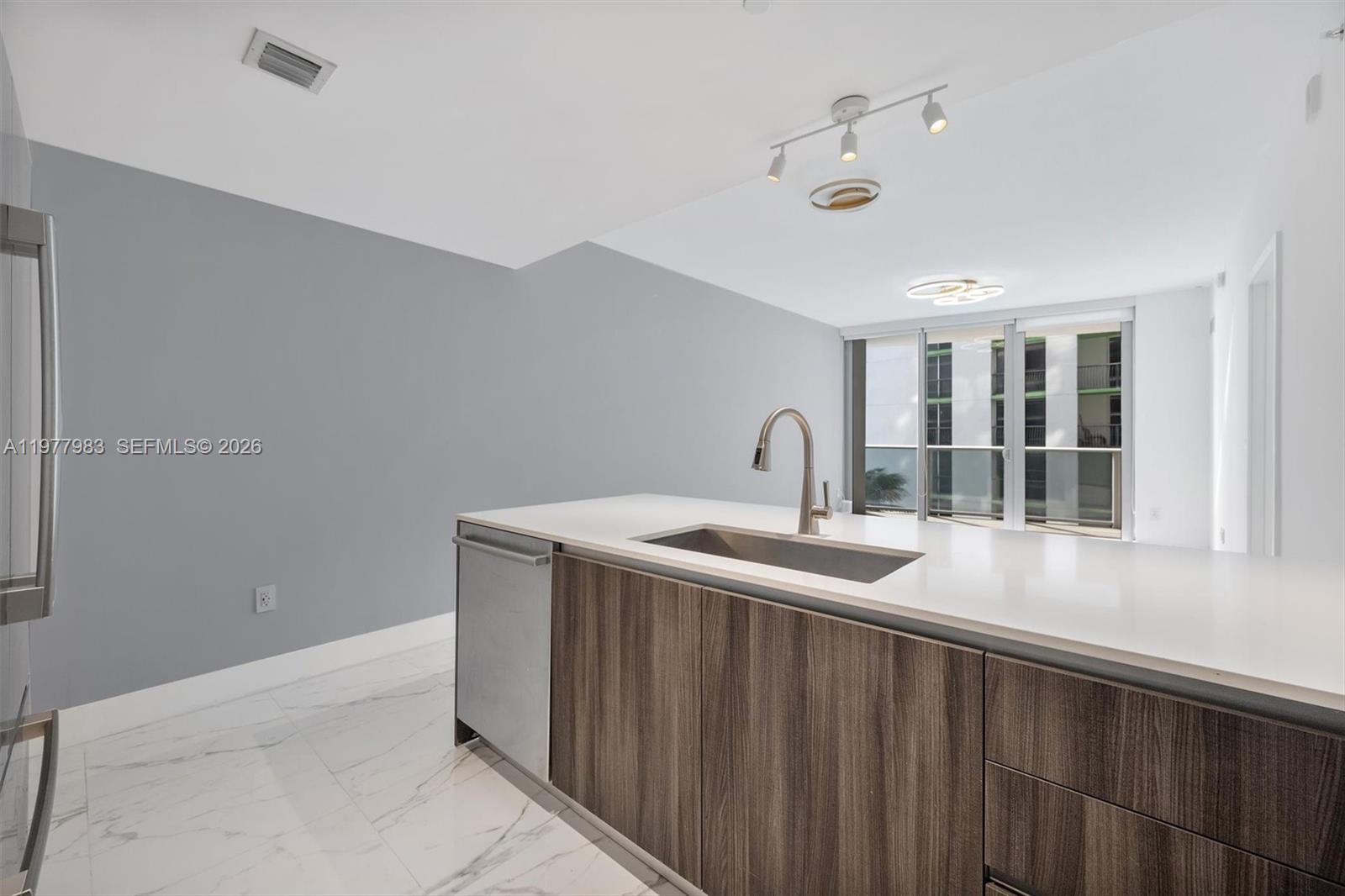 image Aria on the Bay8