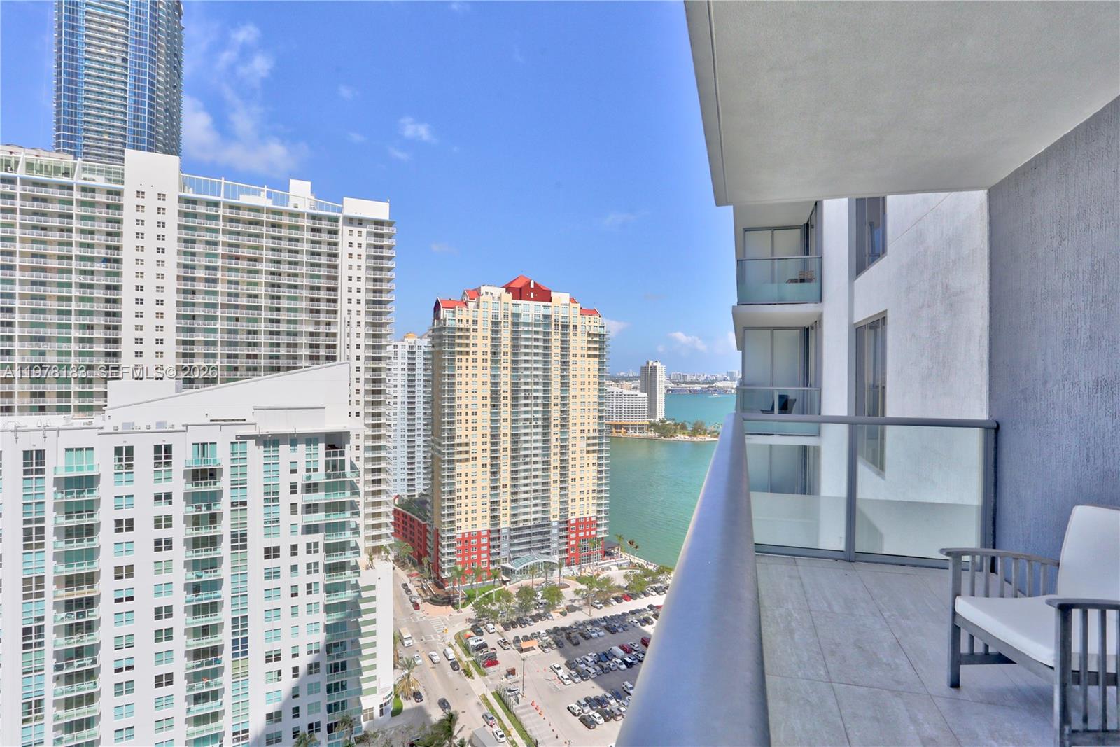 1300 Brickell Bay Dr #2700 Miami, FL 33131