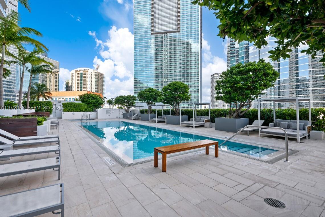 1300 Brickell Bay Dr #2700 Miami, FL 33131