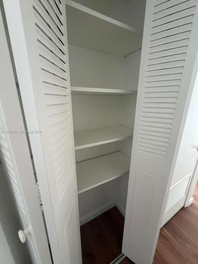 2780 NE 183rd St #410 Aventura, FL 33160