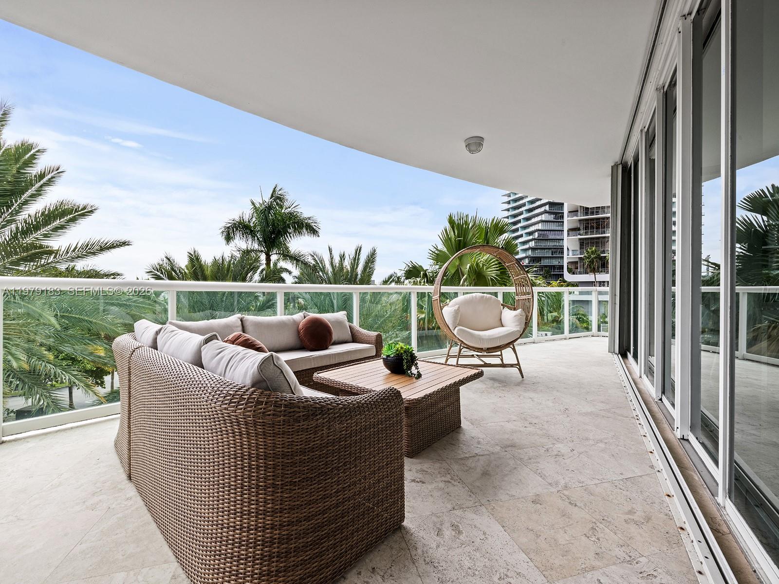 2645 S Bayshore Dr #304 Miami, FL 33133