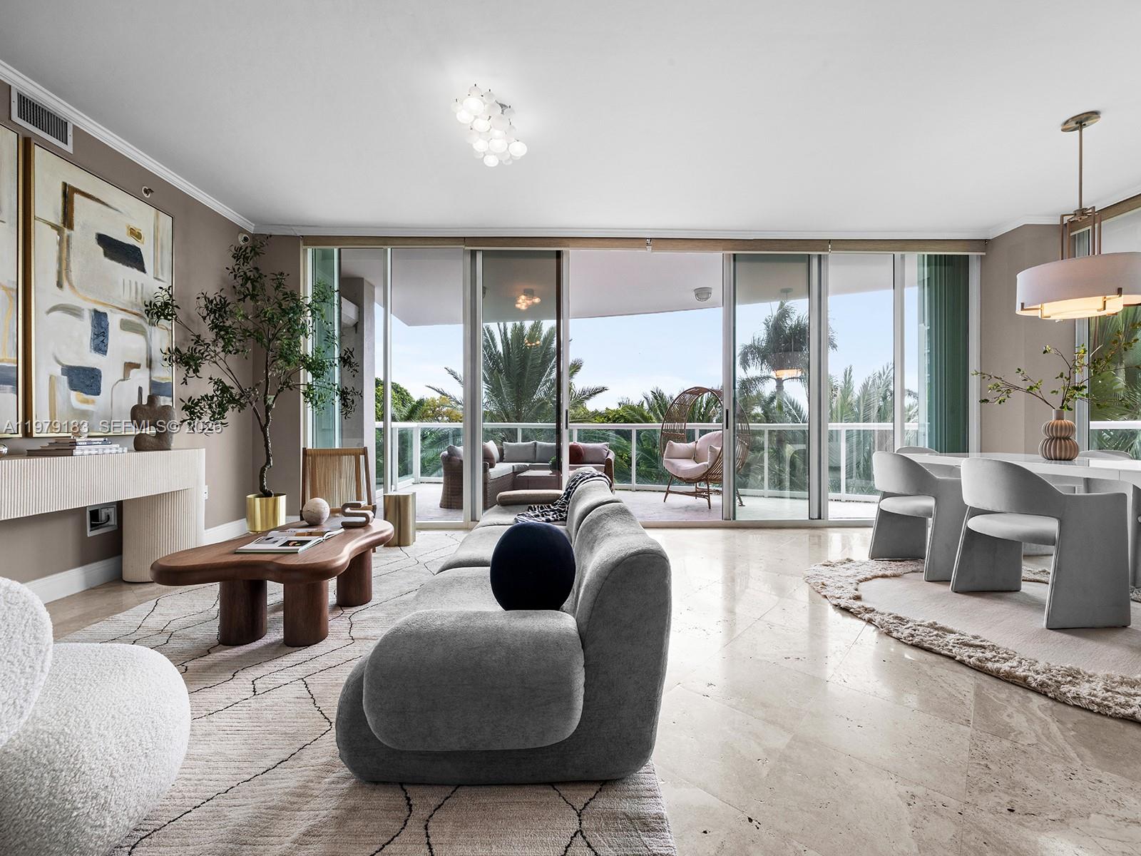 2645 S Bayshore Dr #304 Miami, FL 33133