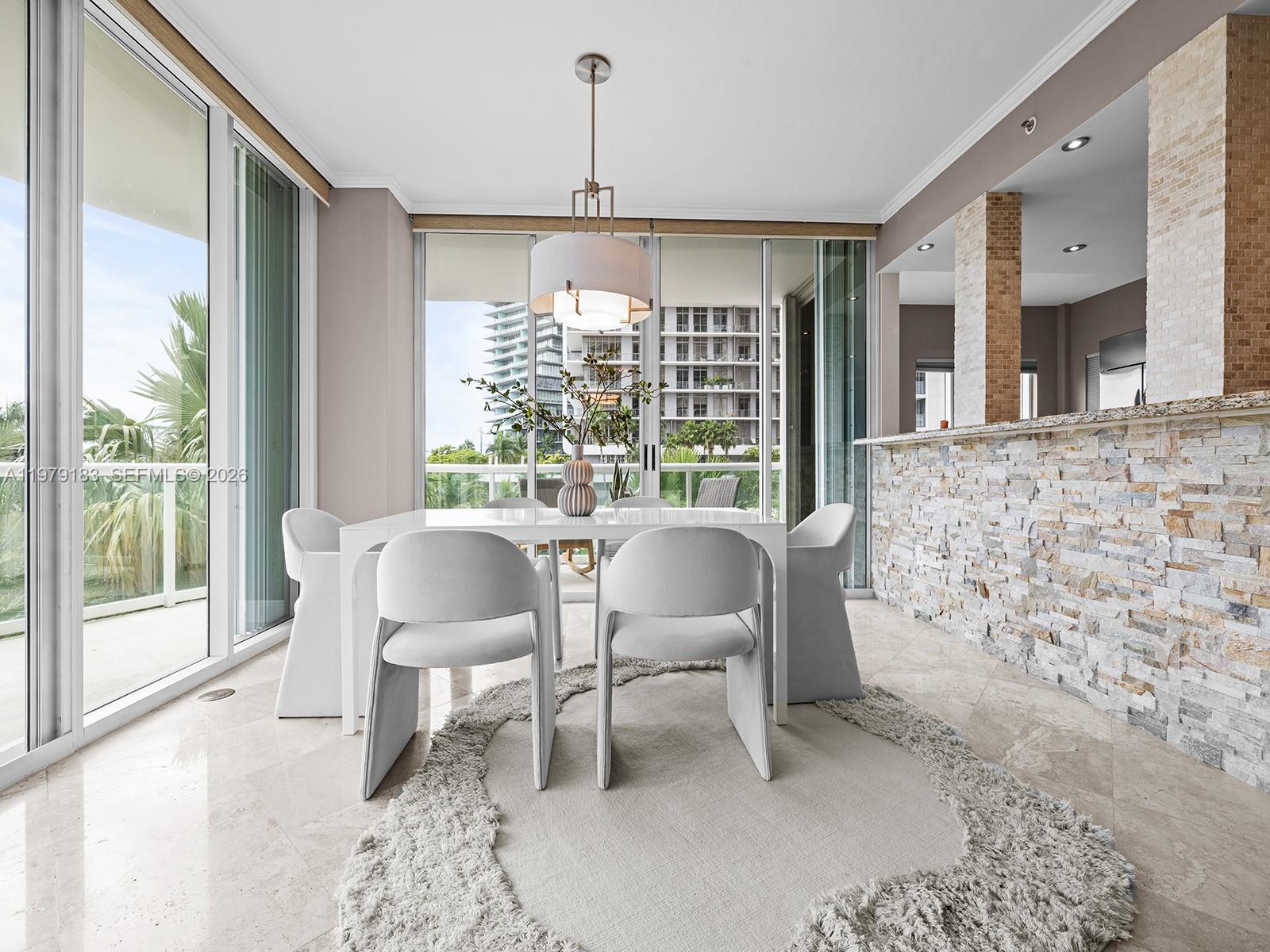 2645 S Bayshore Dr #304 Miami, FL 33133