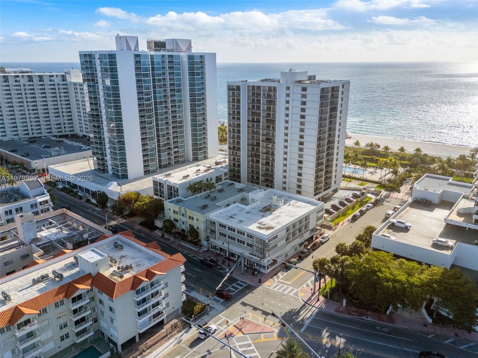2615 Collins Ave #21 Miami Beach, FL 33140