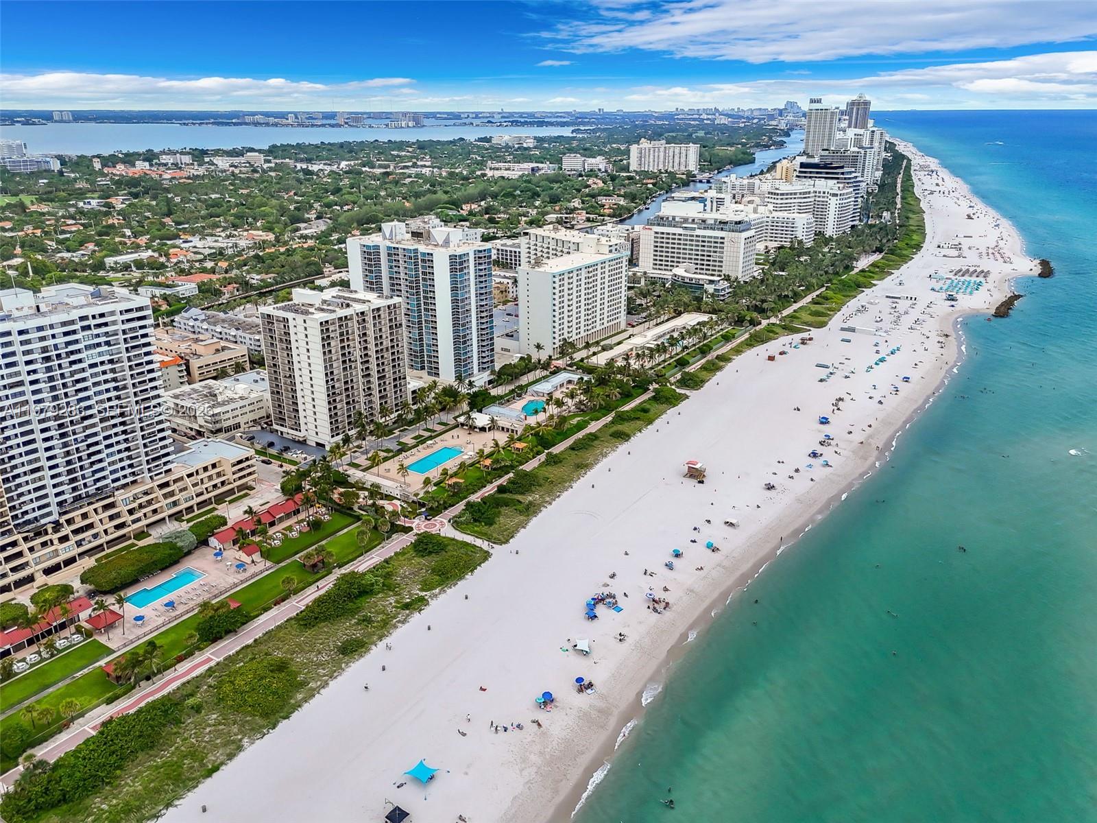 2615 Collins Ave #21 Miami Beach, FL 33140