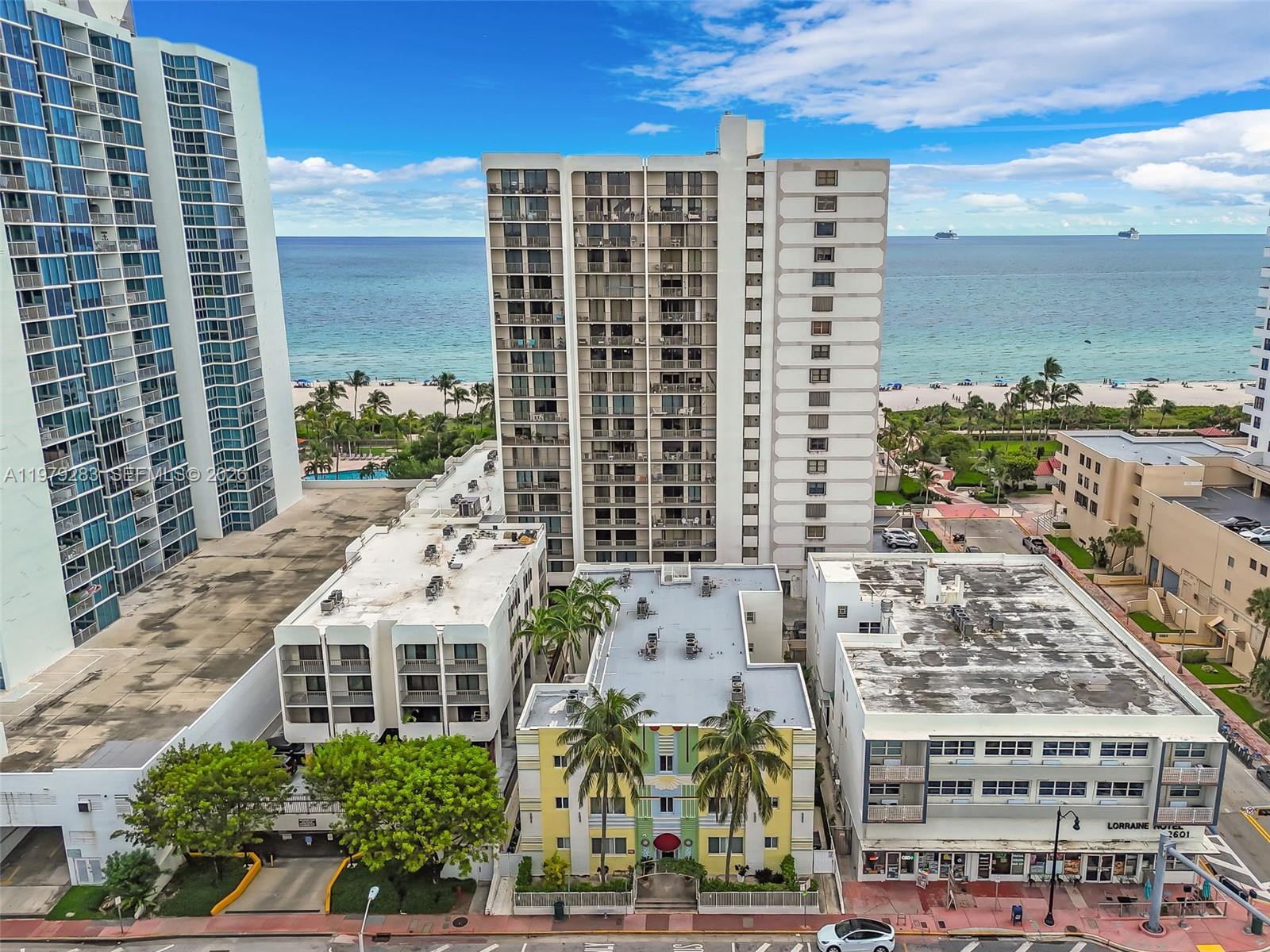 2615 Collins Ave #21 Miami Beach, FL 33140