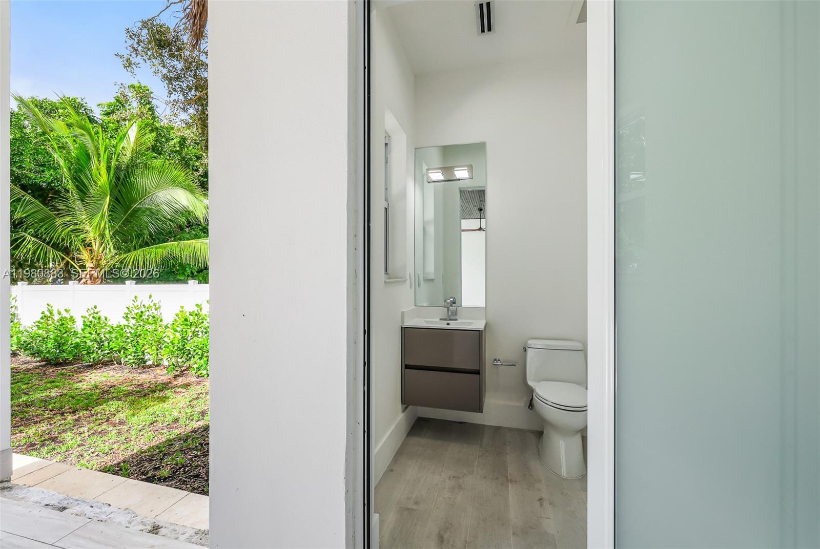 11780 NE 8th Ave Biscayne Park, FL 33161